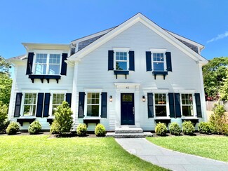 40 Edgewood Dr, Edgartown, MA 02539