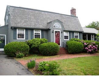 311 Moosehill Rd, East Walpole, MA 02032