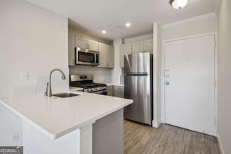 2285 Peachtree Rd NE, Atlanta, GA 30309