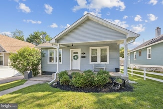 2065 Roy Ave, Abington, PA 19001