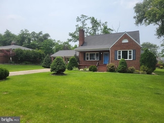2 Saint Charles Rd, Brooklyn, MD 21225