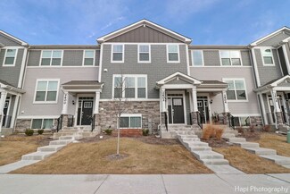 2602 Martini St, Mundelein, IL 60060