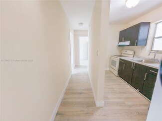 2000 NW 29th St Unit 3, Miami, FL 33142