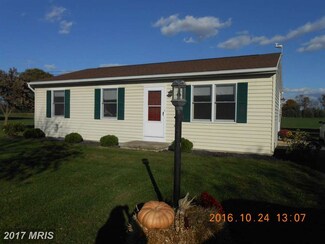 8110 Corner Rd, Mercersburg, PA 17236