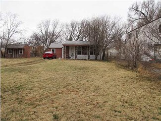 1731 S Dodge Ave, Wichita, KS 67213