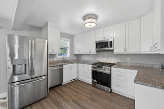 622 Bush Ave, Saint Paul, MN 55130