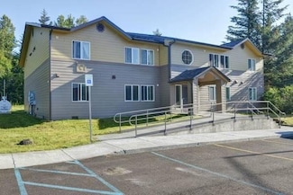 1821 Swetmann Ave, Seward, AK 99664