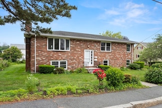 25 Summer St, Nahant, MA 01908