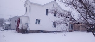 301 S Ligonier St, Derry, PA 15627