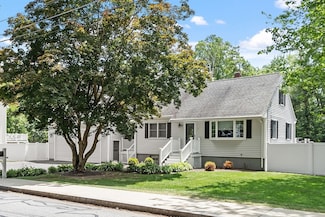 7 Campbell Rd, Billerica, MA 01821