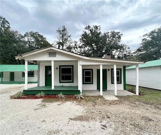 1011 Wilkinson St, Mandeville, LA 70448