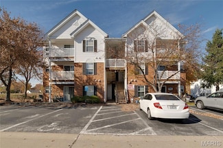 410 Benton Dr Unit L, Saint Peters, MO 63376