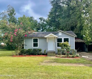 39 Duncan St, Lucedale, MS 39452