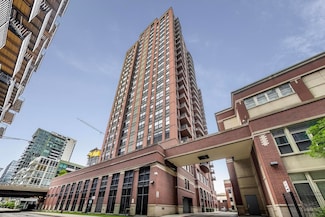 330 N Jefferson St Unit 903, Chicago, IL 60661