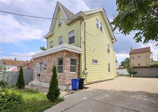 130 Prospect St, Staten Island, NY 10304