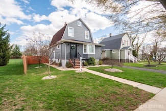 1915 W 5th St, Piscataway, NJ 08854