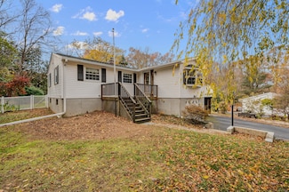 25 Marion Dr, East Lyme, CT 06333