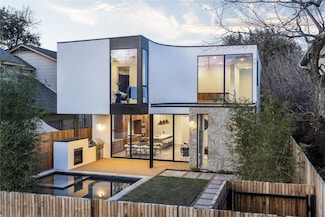 912 Jewell St, Austin, TX 78704