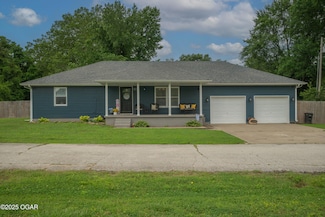 103 S Roosevelt St, Weir, KS 66781