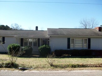 106 Glover Rd, Spartanburg, SC 29303