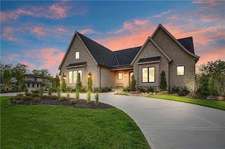 21396 W 93rd Ct, Lenexa, KS 66220