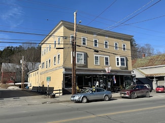 41 Main St N, Newbury, VT 05081