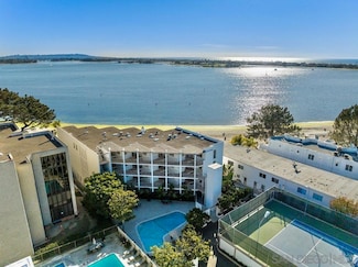 1327 La Palma St Unit 5B, San Diego, CA 92109