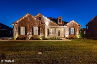 320 Greymoor Ln, Cookeville, TN 38501