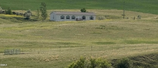 5438 137th Ln NW, Williston, ND 58801