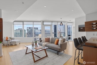 10700 NE 4th St Unit 3108, Bellevue, WA 98004