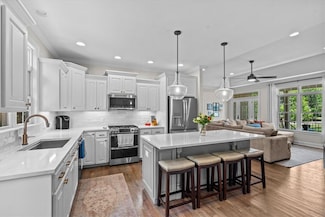 115 Woods Way, Anderson, SC 29625