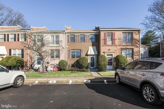 2509 Windbreak Dr, Alexandria, VA 22306