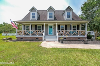 74 S Hummingbird Ln, Rocky Point, NC 28457