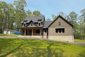 315 Iroquois Ln, Stoystown, PA 15563