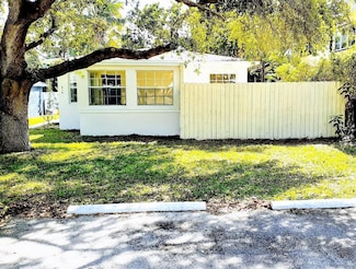 214 NE 11th St Unit B, Delray Beach, FL 33444