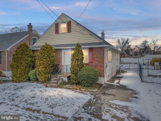 277 Lee Ave, Pottstown, PA 19464