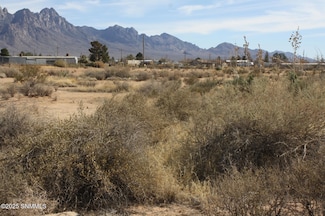 9105 Corona Rd, Las Cruces, NM 88012