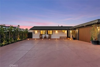 9841 Lullaby Ln, Anaheim, CA 92804