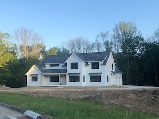 1 Stone Bridge Trail, Sandy Hook, CT 06482