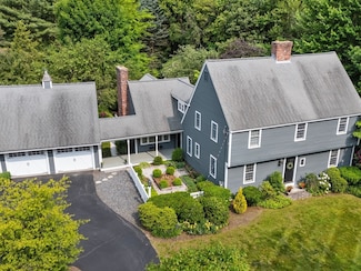 135 Fruit St, Hopkinton, MA 01748