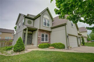 2344 SW River Spring Rd, Lees Summit, MO 64082