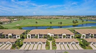5710 Palmer Cir Unit 201, Lakewood Ranch, FL 34211