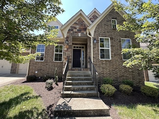 949 Ryecroft Ln, Franklin, TN 37064