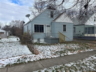 18 Spaulding St, Buffalo, NY 14220