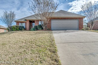 810 Willow Grande Cir, Brandon, MS 39047