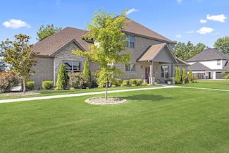 1575 Lake Estates Dr, Elm Springs, AR 72762