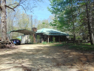510 Napier Rd, Lawrenceburg, TN 38464