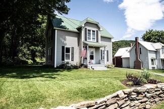 665 Main St, Proctorsville, VT 05153