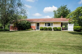 108 Lowery Dr, Valencia, PA 16059