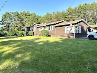 89 Mcintire Rd, New Gloucester, ME 04260